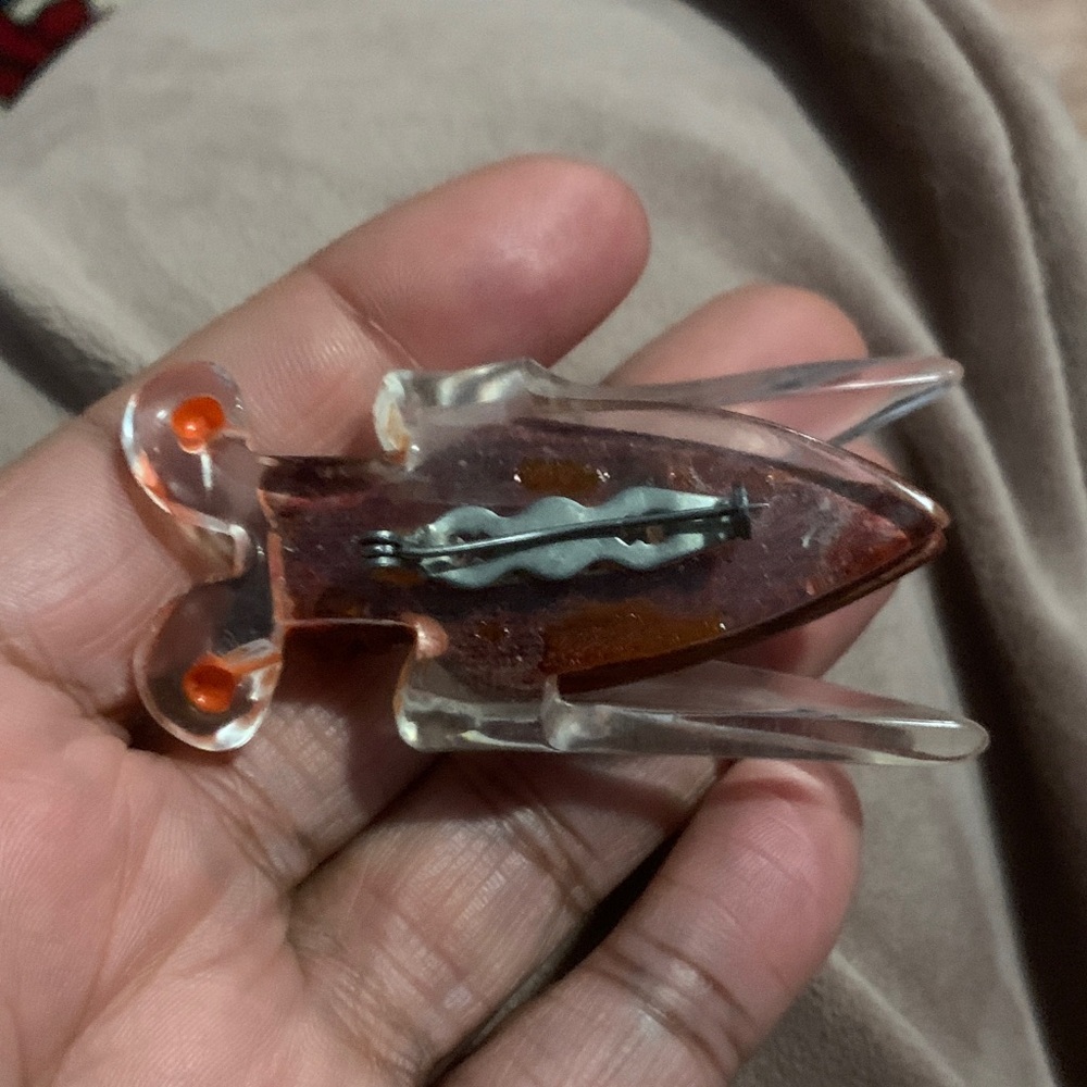 Handmade Insect Brooch - Picture 4 of 4